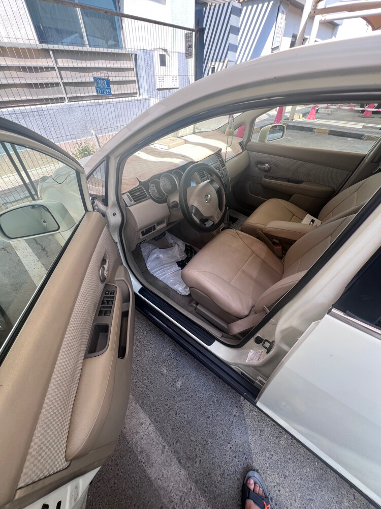 نيسان تيدا ٢٠٠٩ - 5