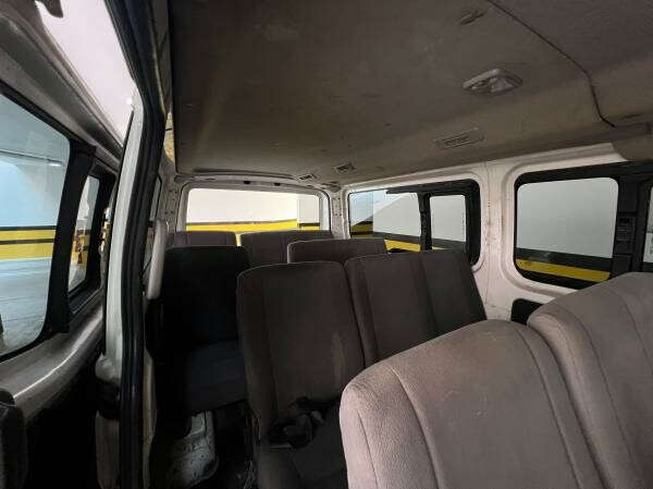 For Sale  Nissan NV350 Urvan - 6