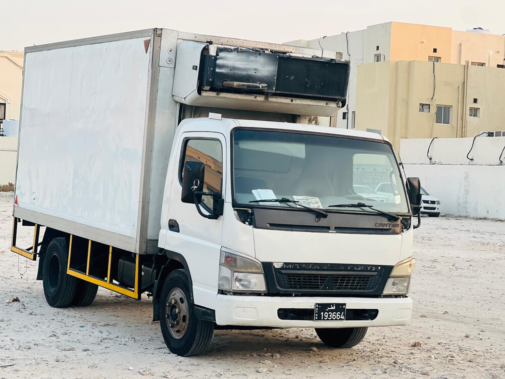 mistubushi canter chiller - 1