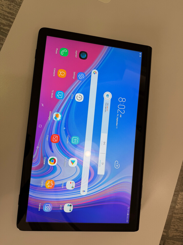 Samsung Galaxy View 18.4” Giant Tab - 3