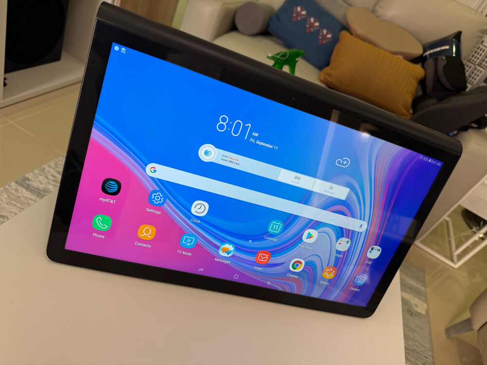 Samsung Galaxy View 18.4” Giant Tab - 1