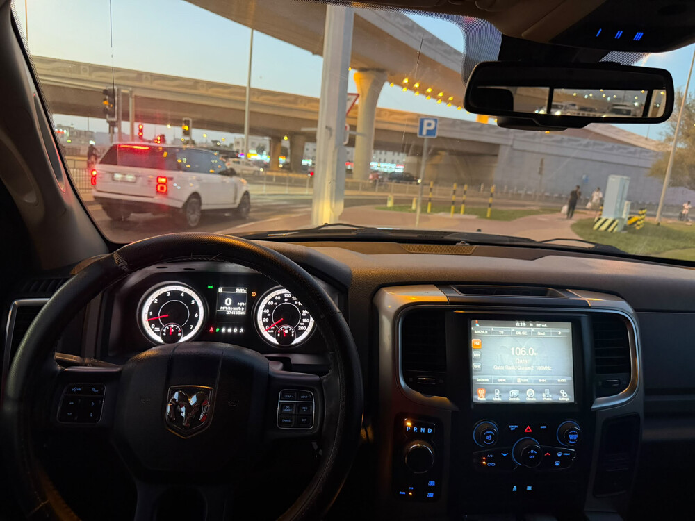 DODGE RAM HEMI  - 3