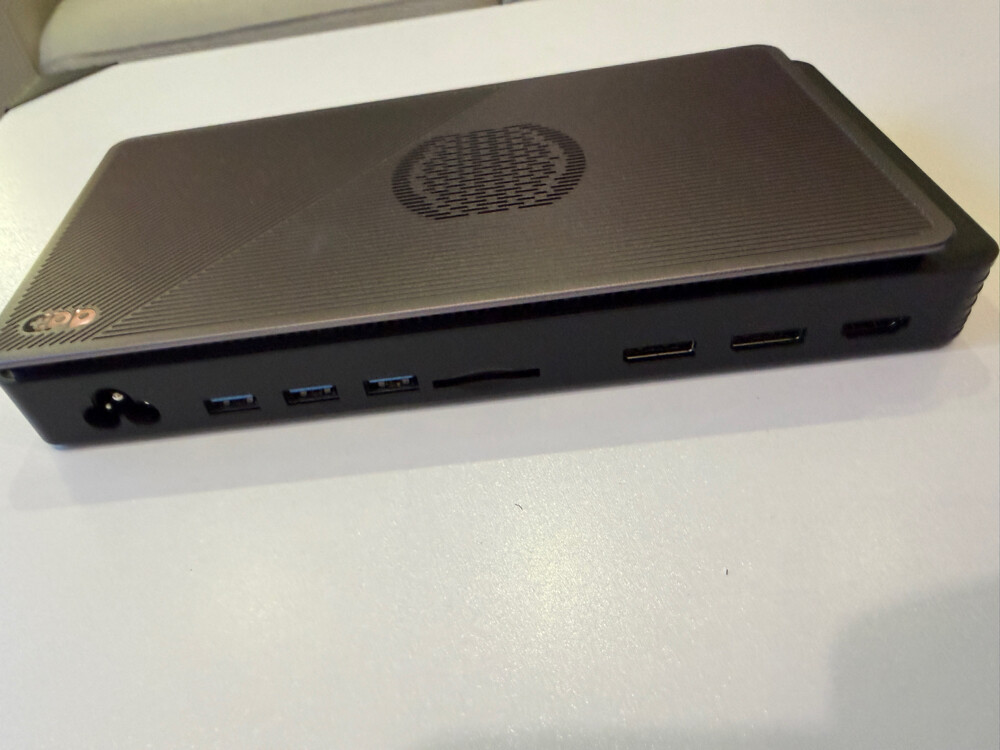 GPD G1 Portable Radeon RX 7600M XT  - 2