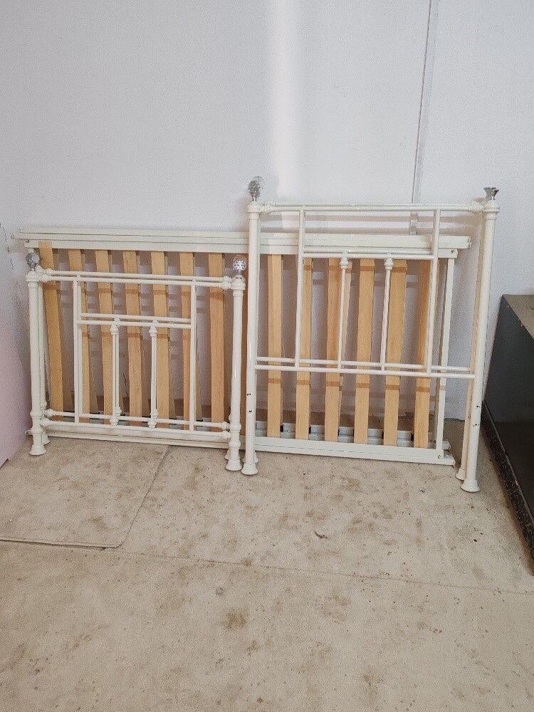 سرير فرد وجماعي - 2