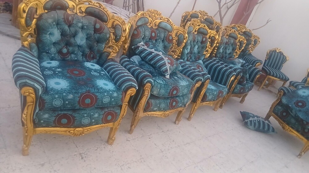 7 seater sofa for sale urgently - 7