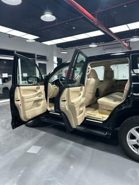 للبيع لكزس ال اكس 570 2009 - 8