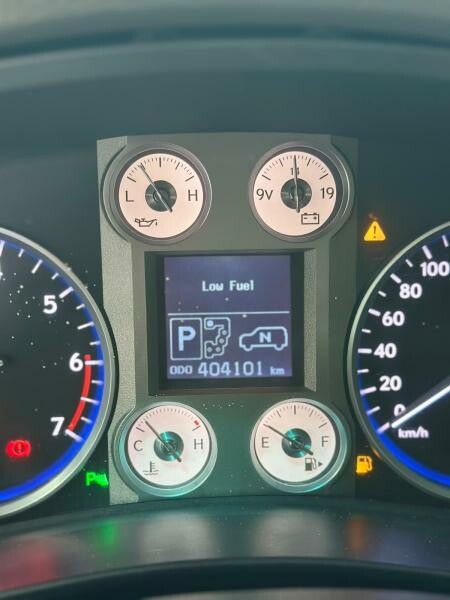 للبيع لكزس ال اكس 570 2009 - 13