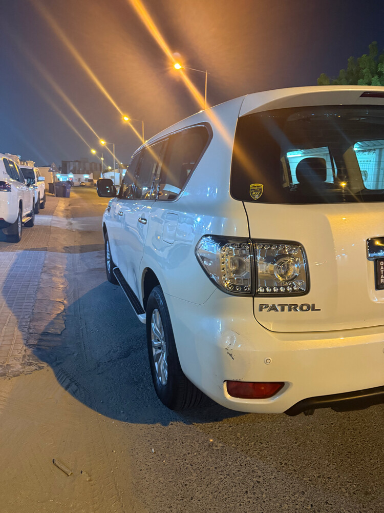 نيسان - 5