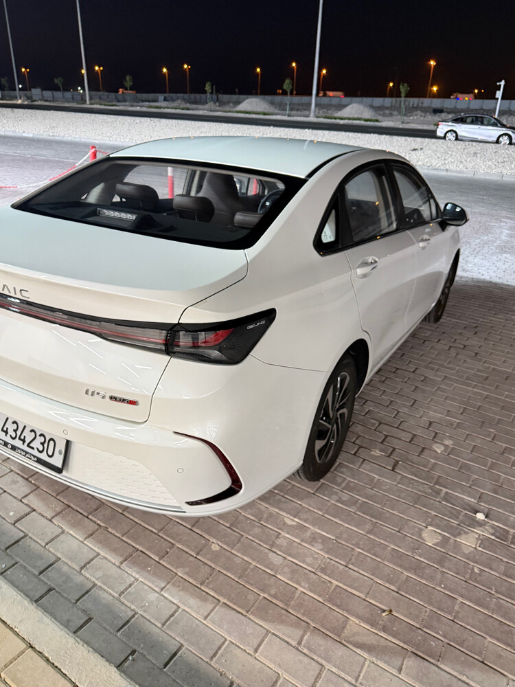 للبيع بآيك يو ٥ بلس 2026 - 7