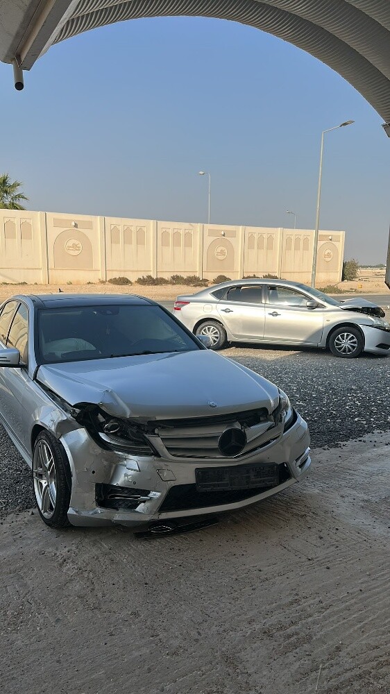 مرسيدس سي 200 - 1