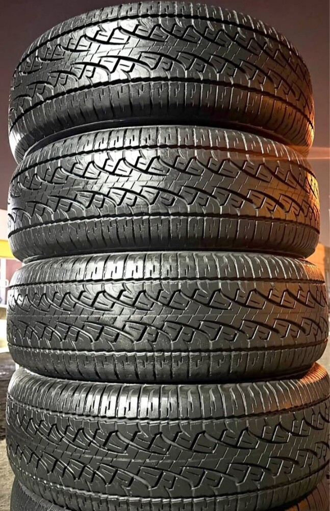 265/70/17 Pirelli Brand tyre - 3