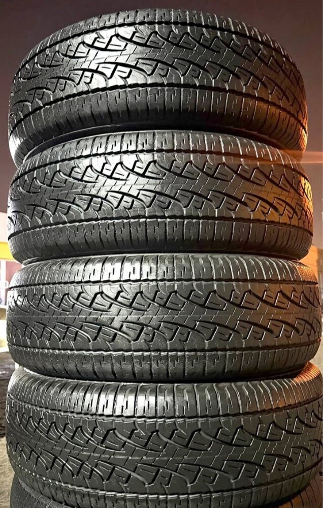 265/70/17 Pirelli Brand tyre - 4