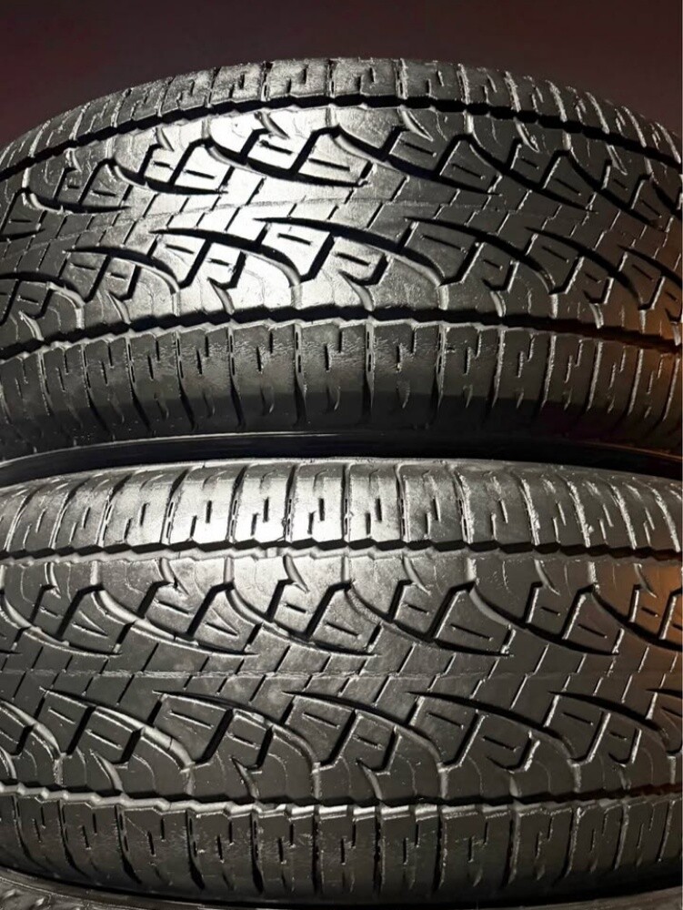265/70/17 Pirelli Brand tyre - 1