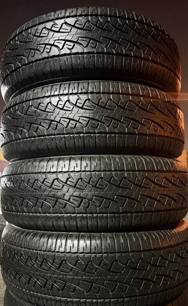 265/70/17 Pirelli Brand tyre - 2