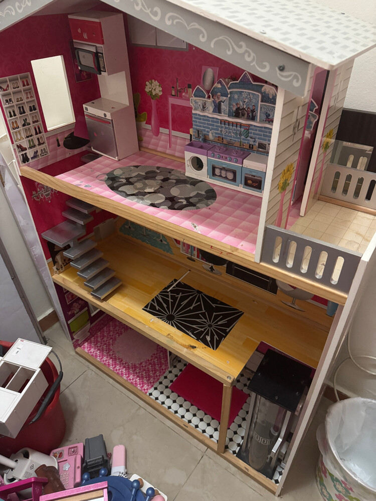 large dollhouse - 2