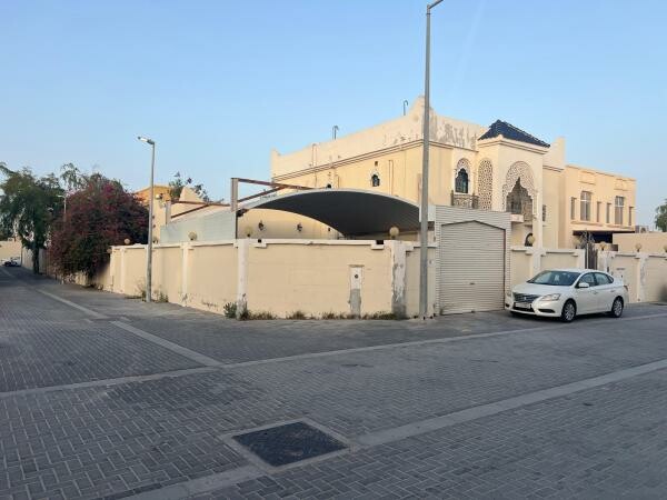 للبيع فيلا بالخريطيات - 7
