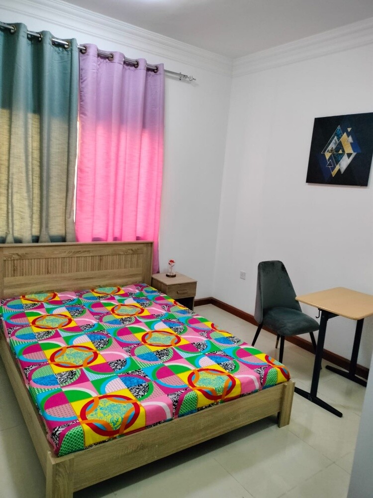 Bed,mattress,wardrobe - 3
