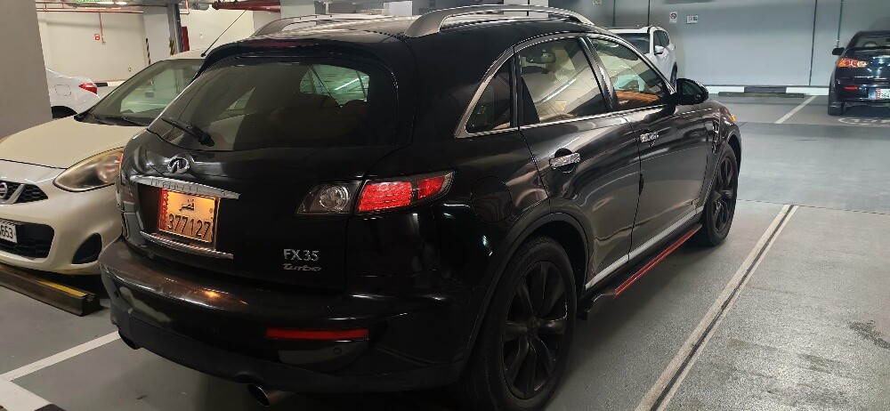 INFINITI FX35 - 2