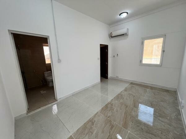 No Commission! 1 BHK in Al Wakra - 1