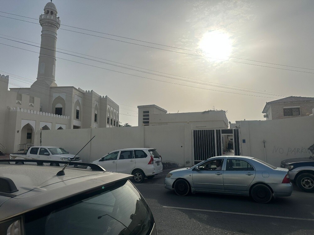 للبيع بيت في الريان - 2
