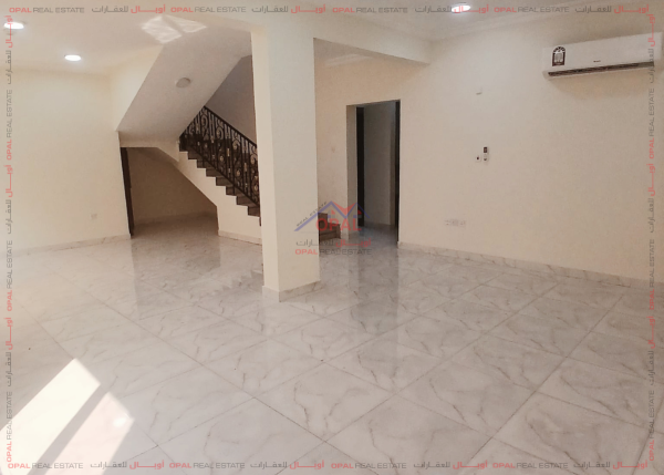 فيلا في الغرافة داخل مجمع سكني - 3