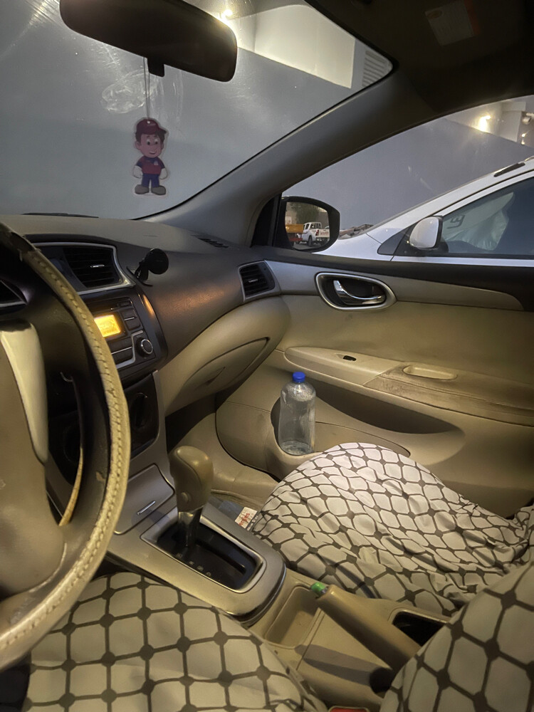 NISSAN SENTRA 2016 - 10