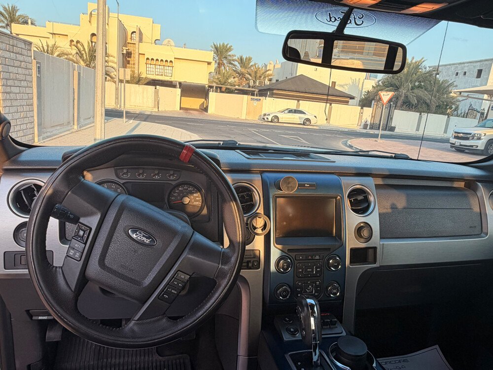 FOR SALE – 2014 Ford F-150 Raptor V - 14