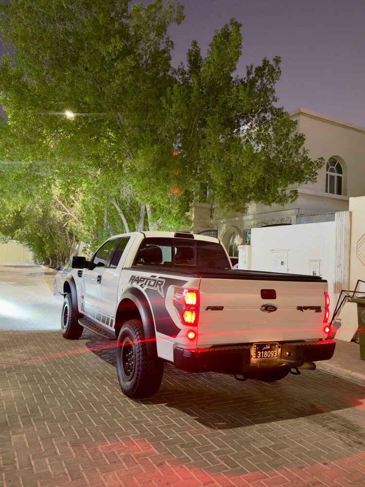 FOR SALE – 2014 Ford F-150 Raptor V - 8