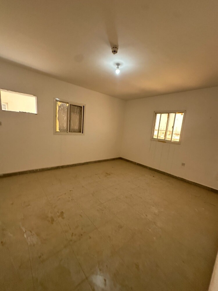 For rent: 57 furnished rooms in Umm - 3