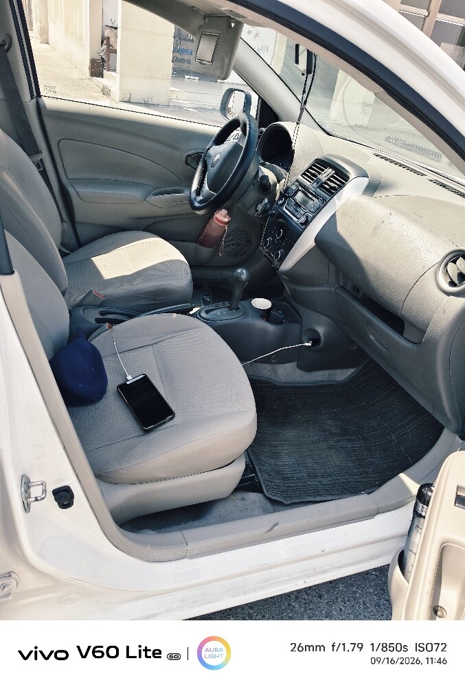 car is very good good condition family use car new tyre new - 4