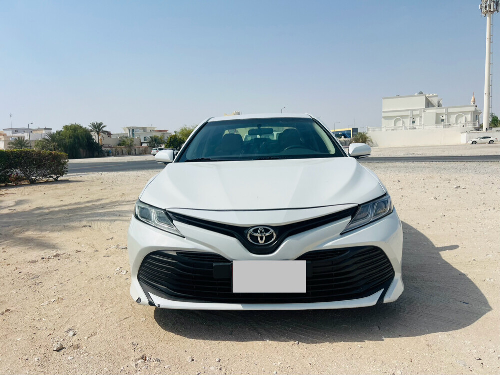 Camry LE - 1