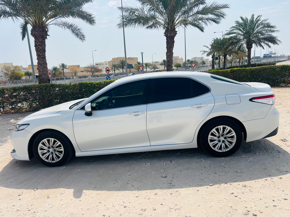 Camry LE - 6