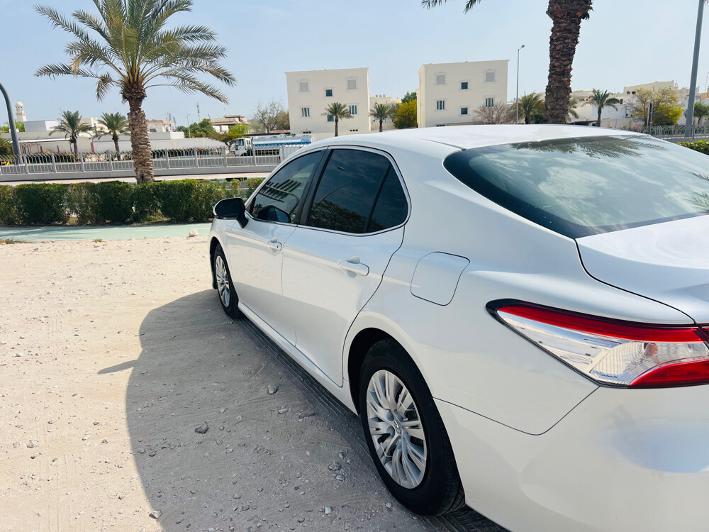 Camry LE - 4