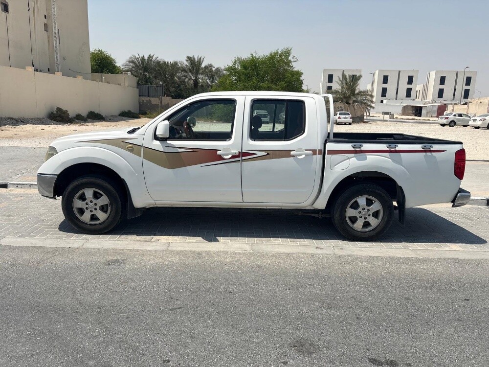 New isthimara engine,gear and ac good and very good running - 2