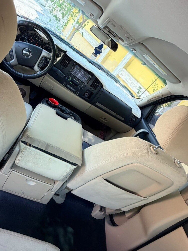 GMC Sierra SLE Low KM Red - 3