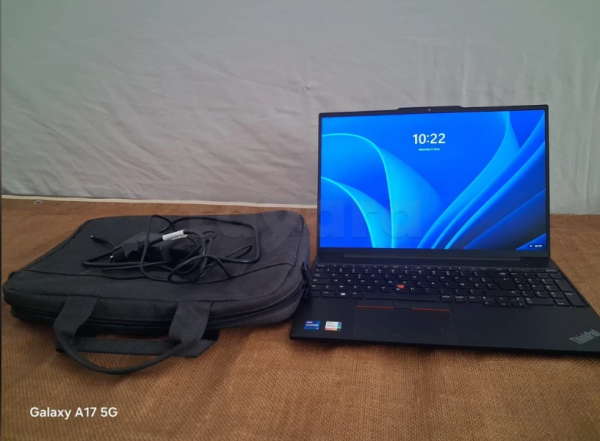 Lenovo ThinkPad i7 13th gen - 3