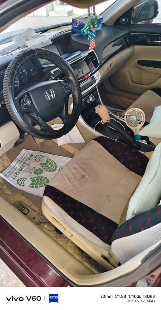 Honda Accord - 4