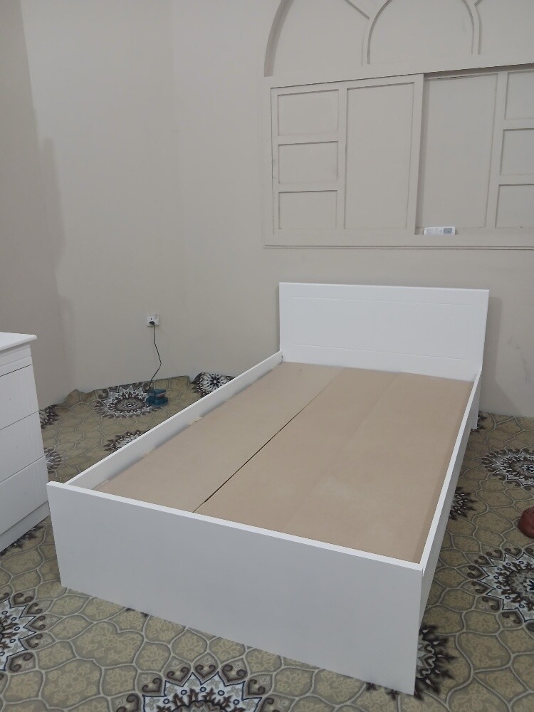 سرير ومرتبة متوفران - 2