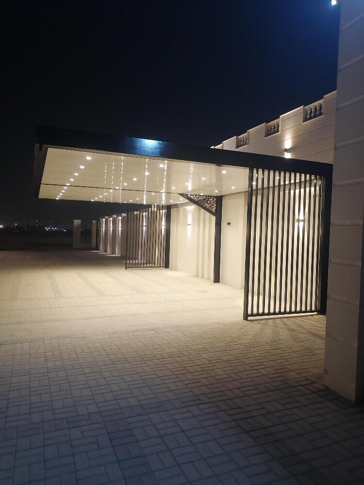 مظلة سيارات عصرية، أعمال فولاذية - 11