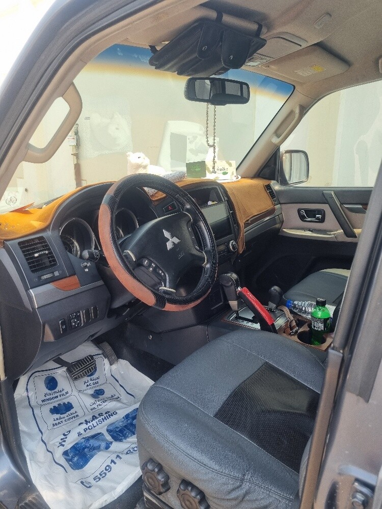 Mitsubishi Pajero 2009 - 3