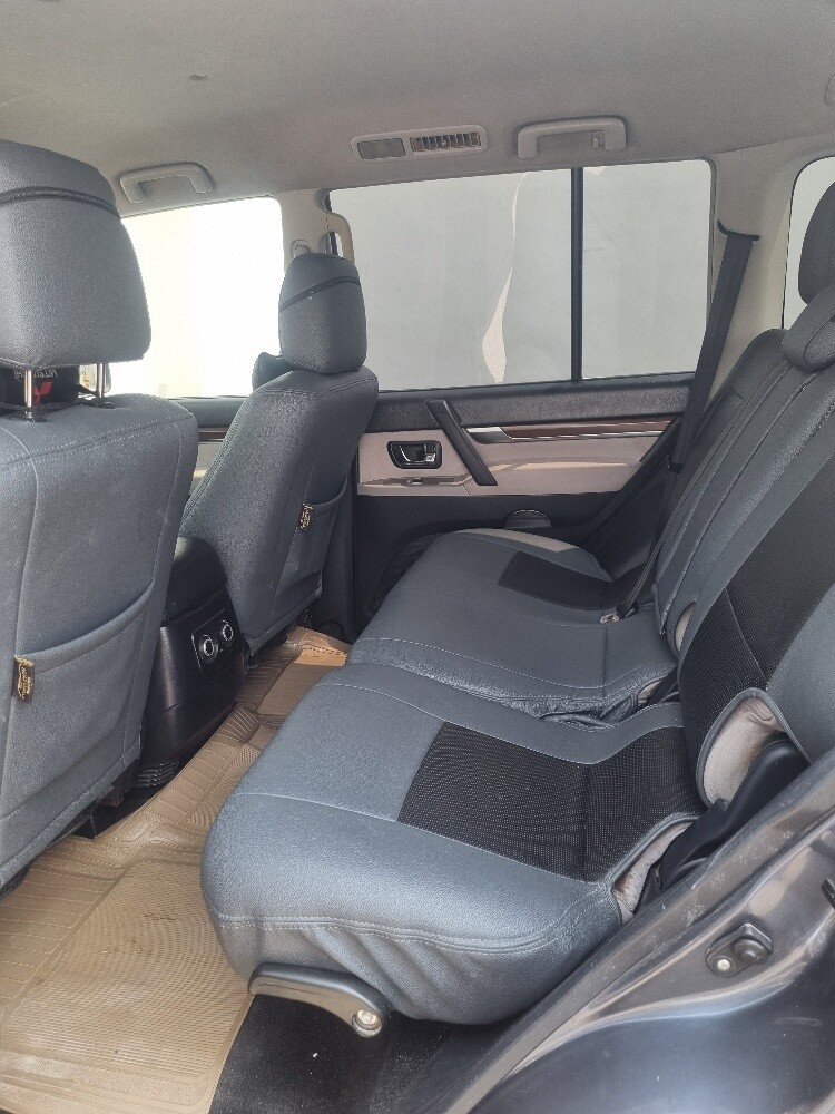 Mitsubishi Pajero 2009 - 4