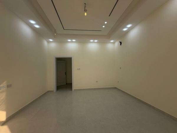ForSale|B.New 7bhk villa|Al Kheesa - 8
