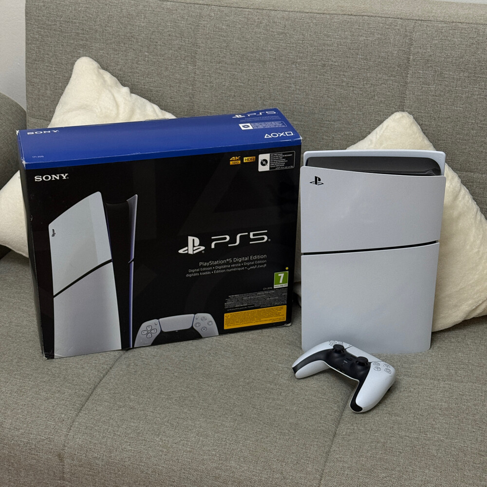 PlayStation 5 slim  - 2