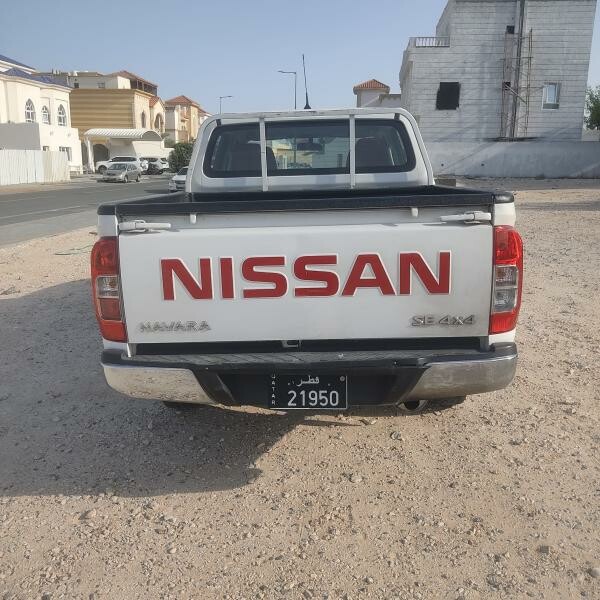٢٠٢٠ نيسان نافارا - 3