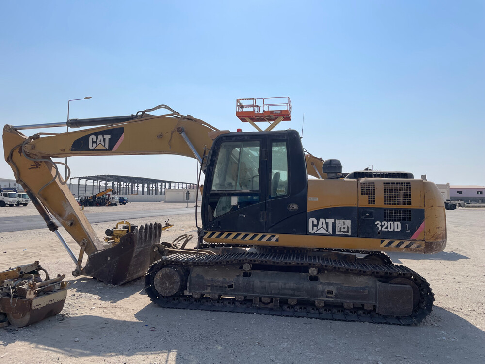 caterpillar excavator 320 - 1