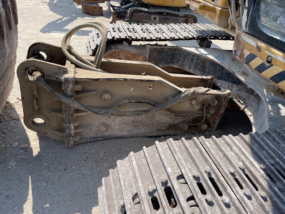 caterpillar excavator 320 - 7