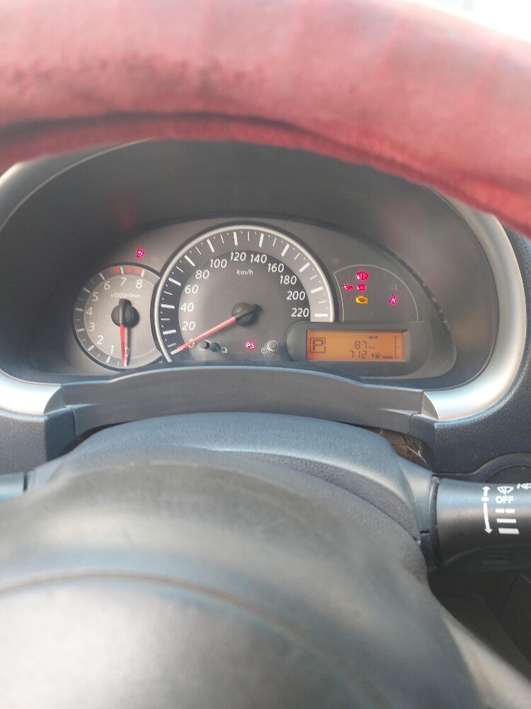 nissan micra - 19