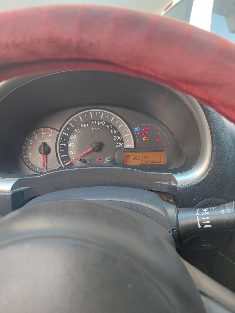 nissan micra - 6