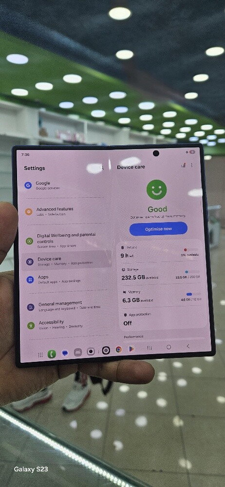 Samsung Zfold 7 - 8