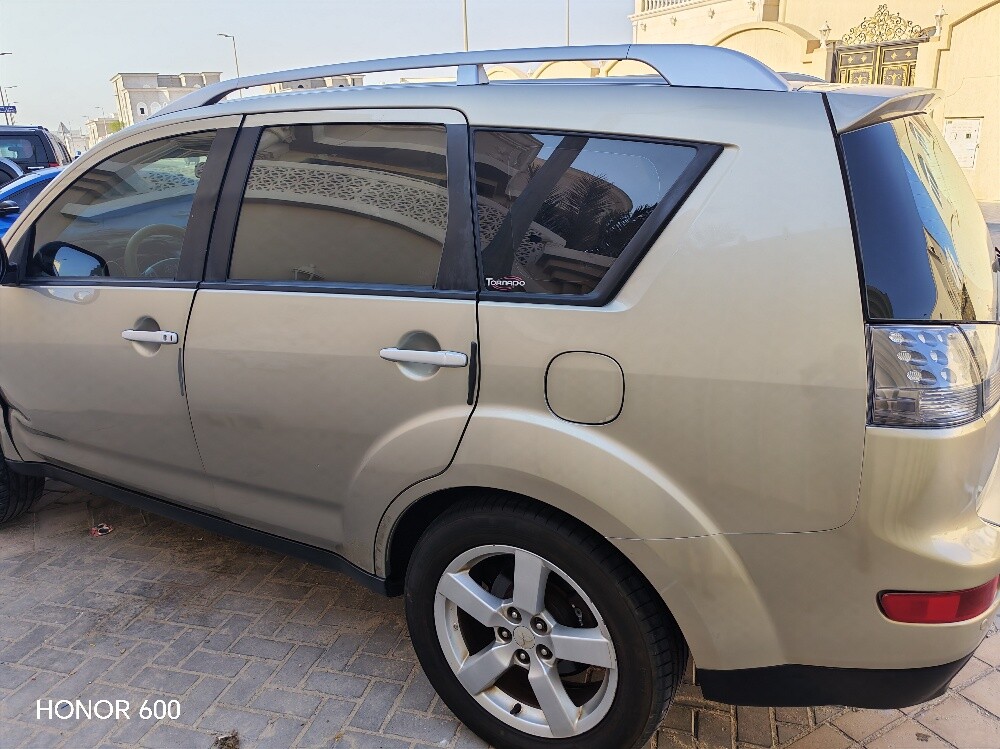 اوتلاندر 2008 - 1